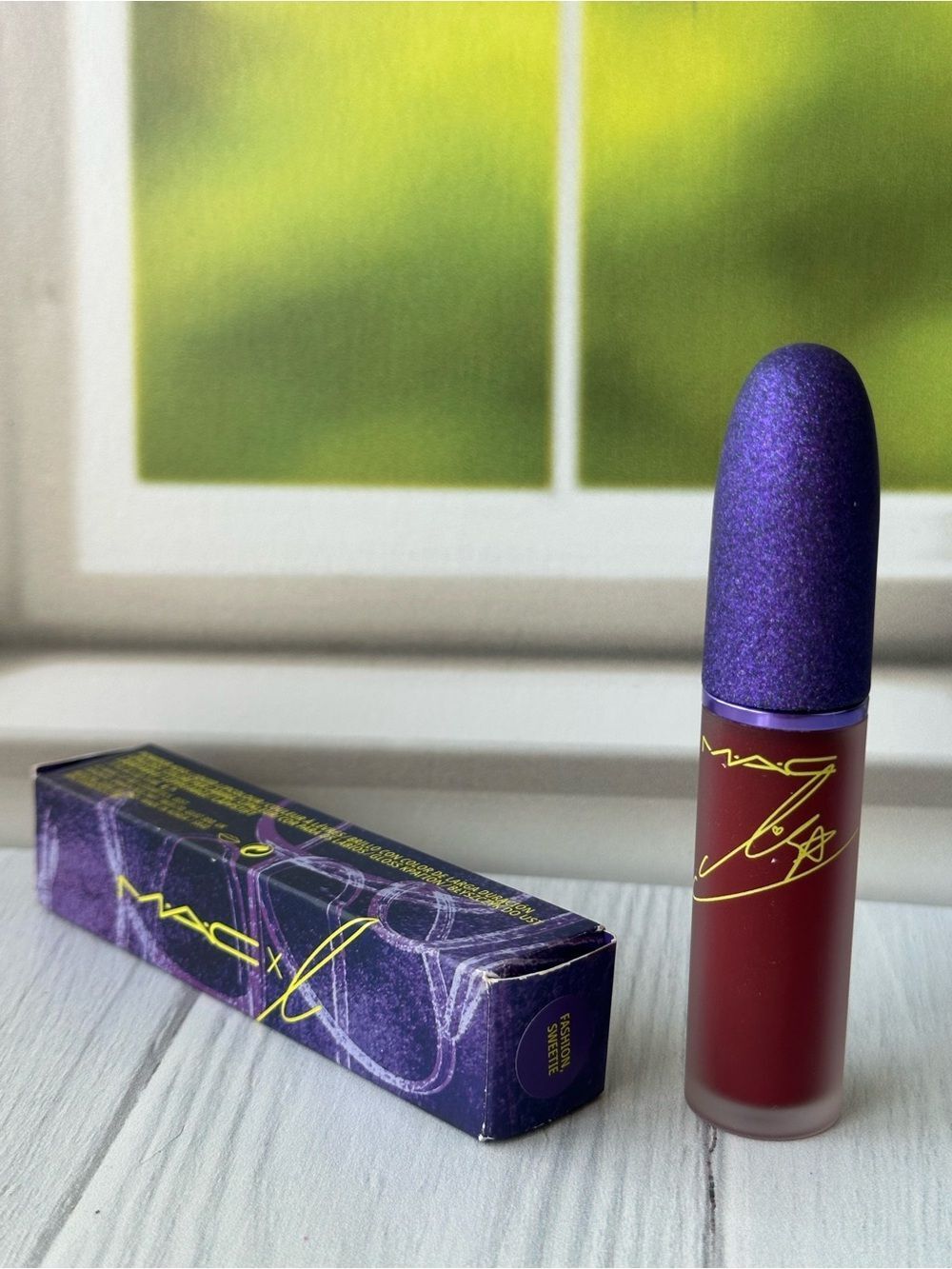 MAC Cosmetics x Lisa Fashion Sweetie Powder Kiss Liquid Lipcolor